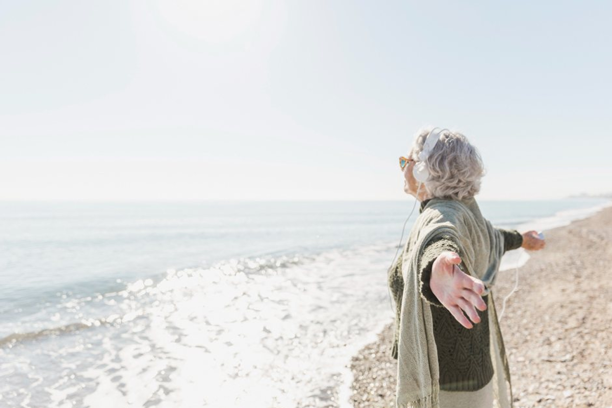 八旬高龄秒下签!闪电速度只为见证孙女大婚!